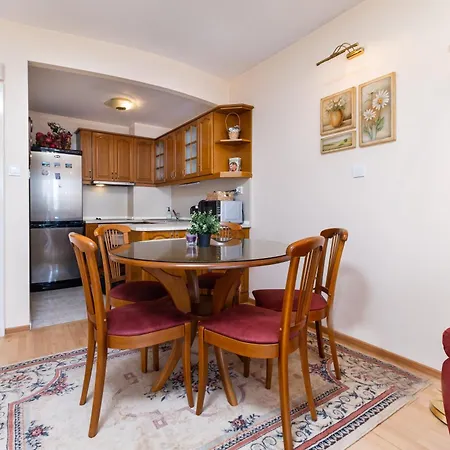 Panorama View 1 Bedroom Apartment