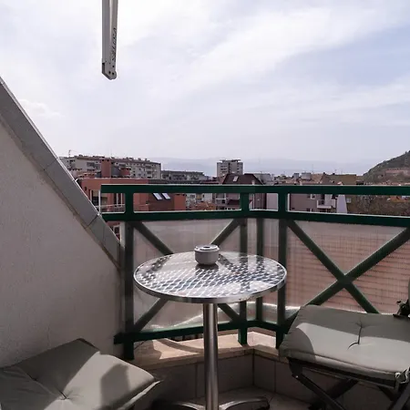 Panorama View 1 Bedroom Apartment