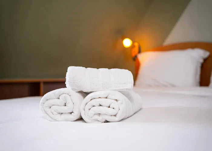 Panorama View 1 Bedroom *